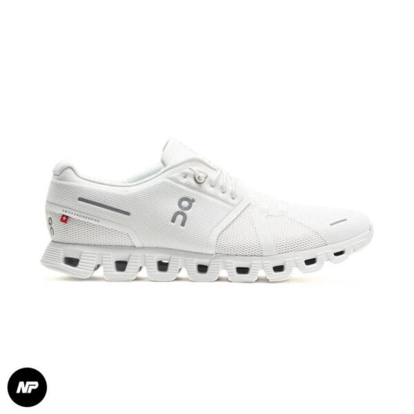on cloud 5 white