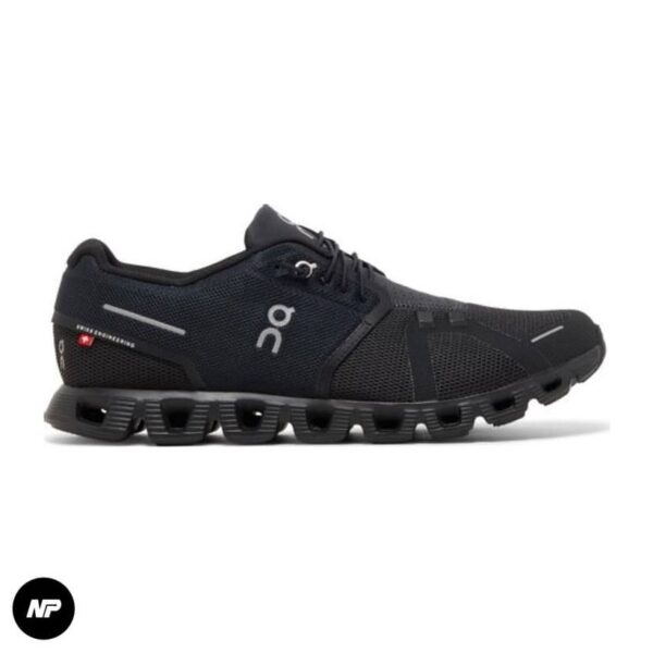 on cloud 5 black
