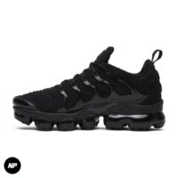 nike air vapormax plus triple black - Image 3