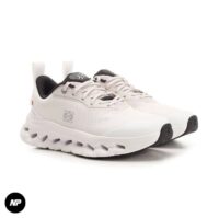 on cloudtilt x loewe sand white - Image 3